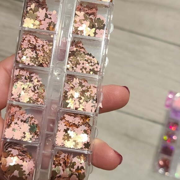 🐠 Nail art sequins set🧋 🍋 🌷☃️🦋🐯 - Picture 2 of 4